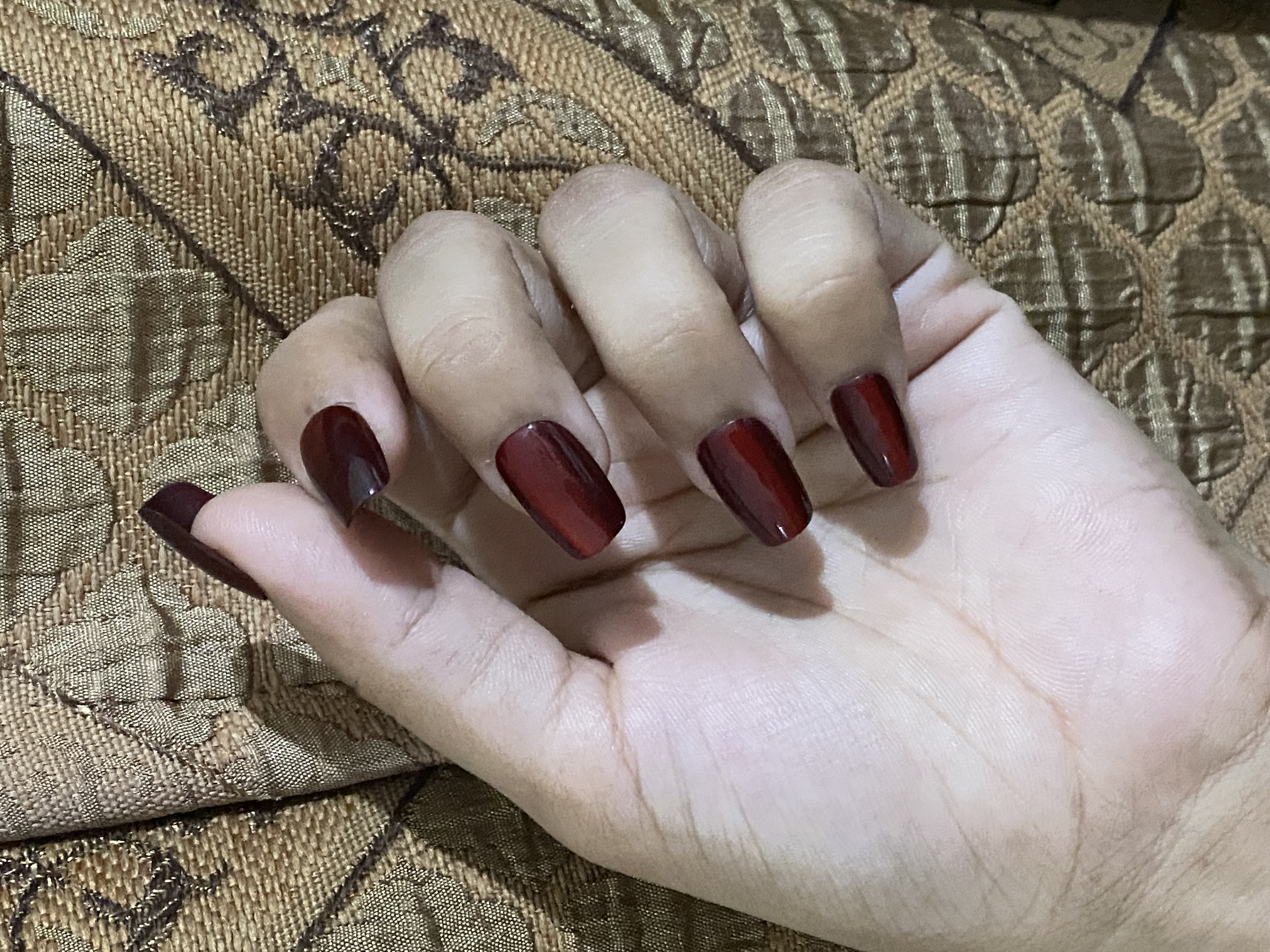 Short length cat eye cherry nails 