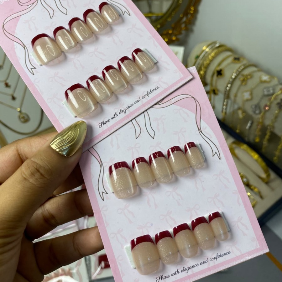 High quality nails 