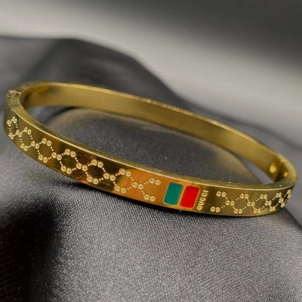 Gucci handcuff 