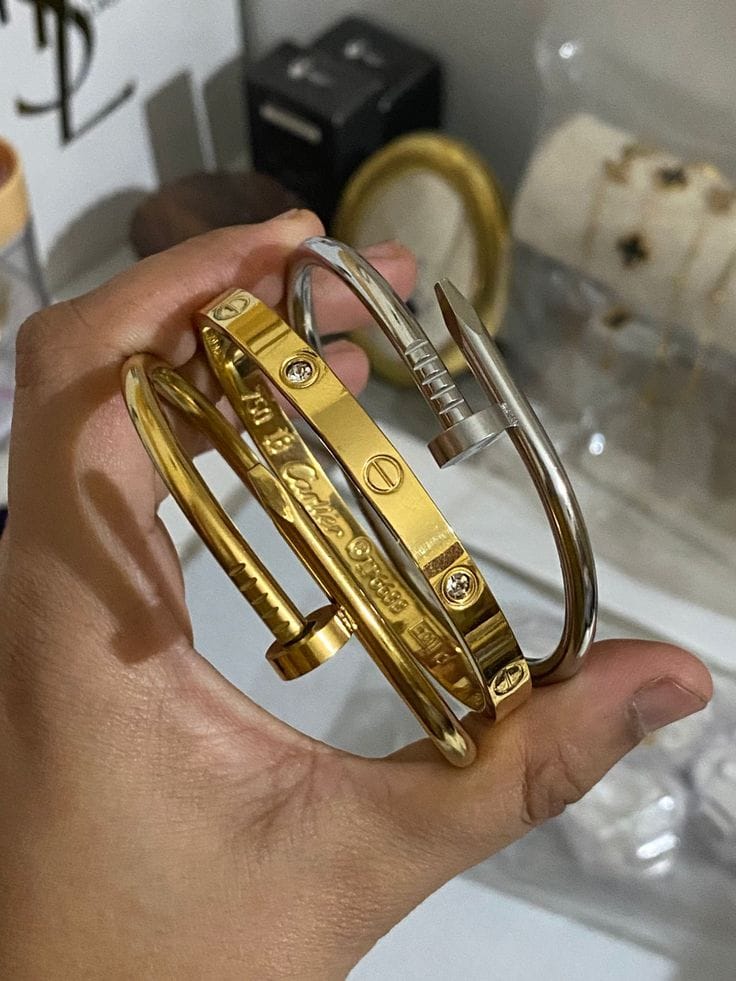 Nail handcuff and Cartier 
